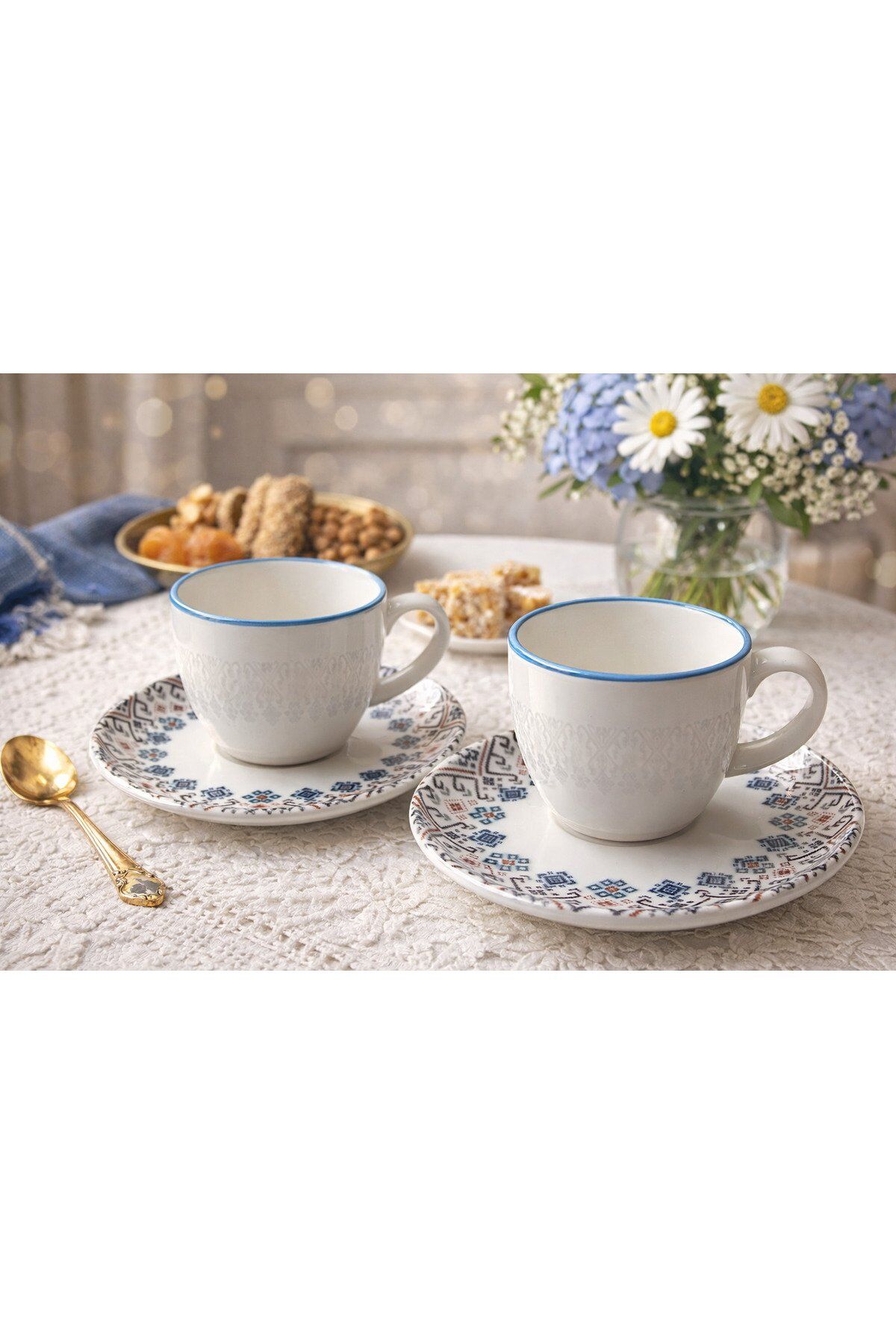 PORSELEN ÇİÇEKLİ 6 KİŞİLİK TÜRK KAHVE FİNCANI TAKIMI